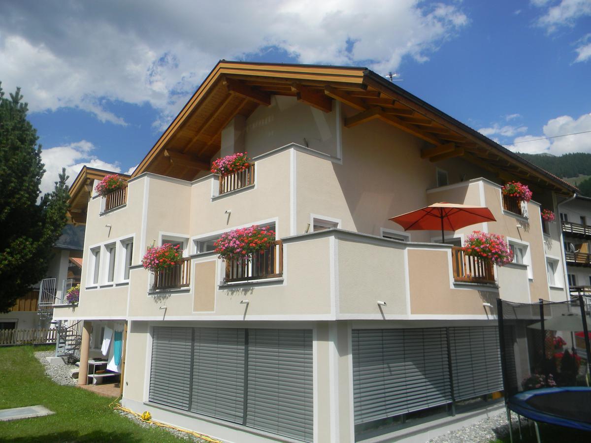 Hotel Haus Zentner Nauders Exteriér fotografie